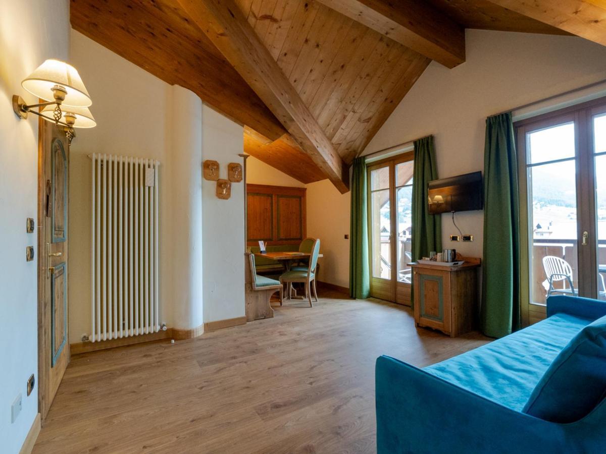 Hotel Cervo ลีวินโญ ภายนอก รูปภาพ