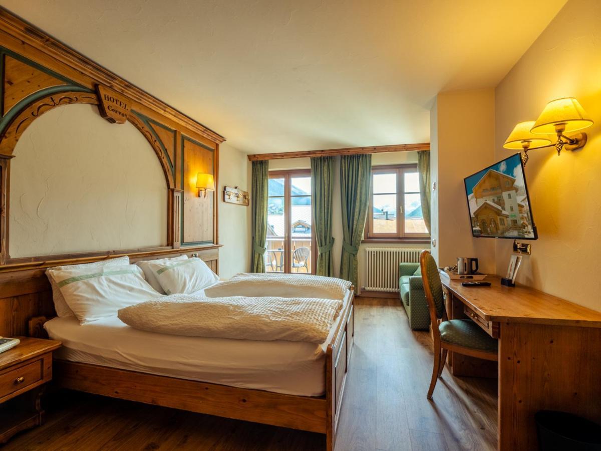 Hotel Cervo ลีวินโญ ภายนอก รูปภาพ
