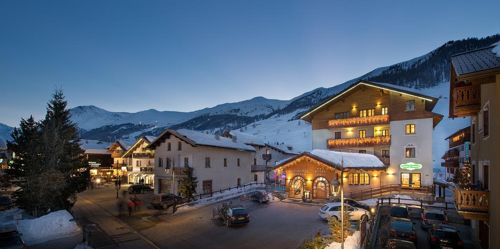 Hotel Cervo ลีวินโญ ภายนอก รูปภาพ